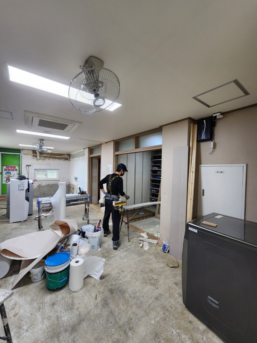 대구광역시 중구 달구벌대로 2178 경북대학교사범대학부설중 예채능관 4층 배구부 기숙사