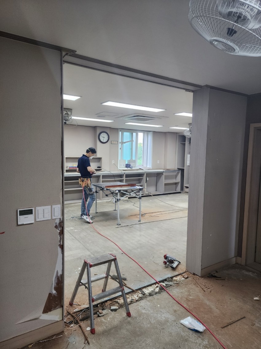 대구광역시 중구 달구벌대로 2178 경북대학교사범대학부설중 예채능관 4층 배구부 기숙사