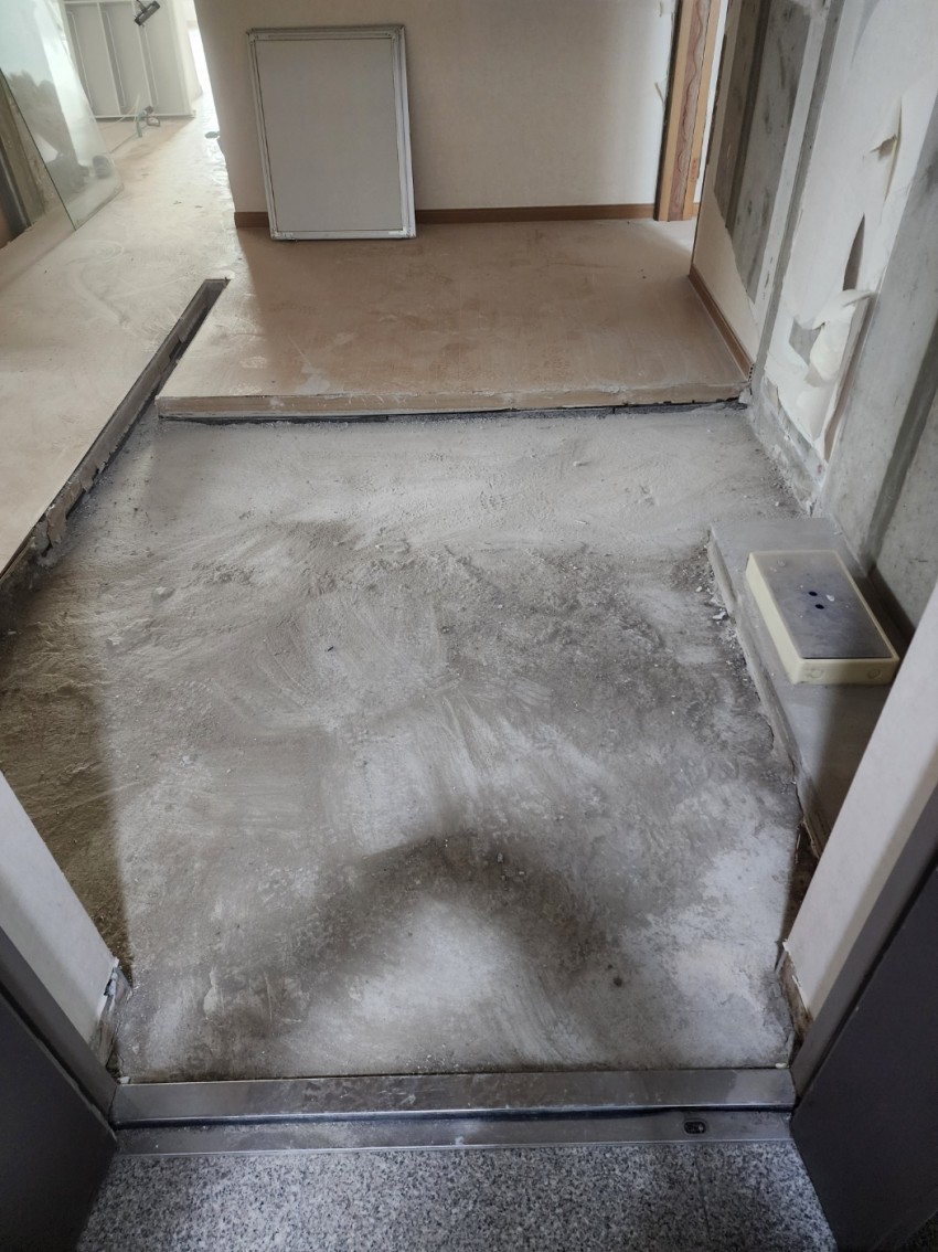대구 동구 율하서로 85 (율하동, e편한세상 세계육상선수촌)